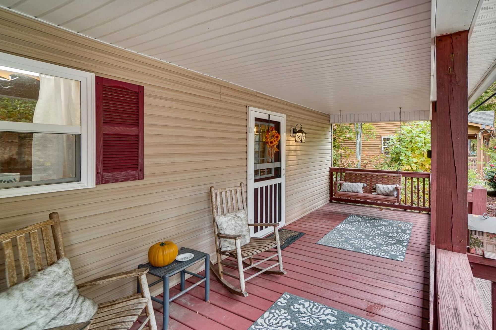 Spacious Home In Helen With Porch And Balcony! Exterior photo
